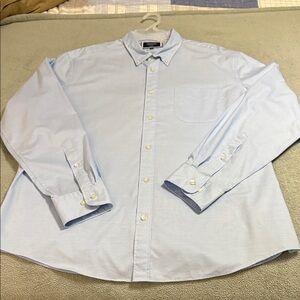 Charles Tyrwhitt Light Blue Button-Down Shirt: EXCELLENT CONDITION